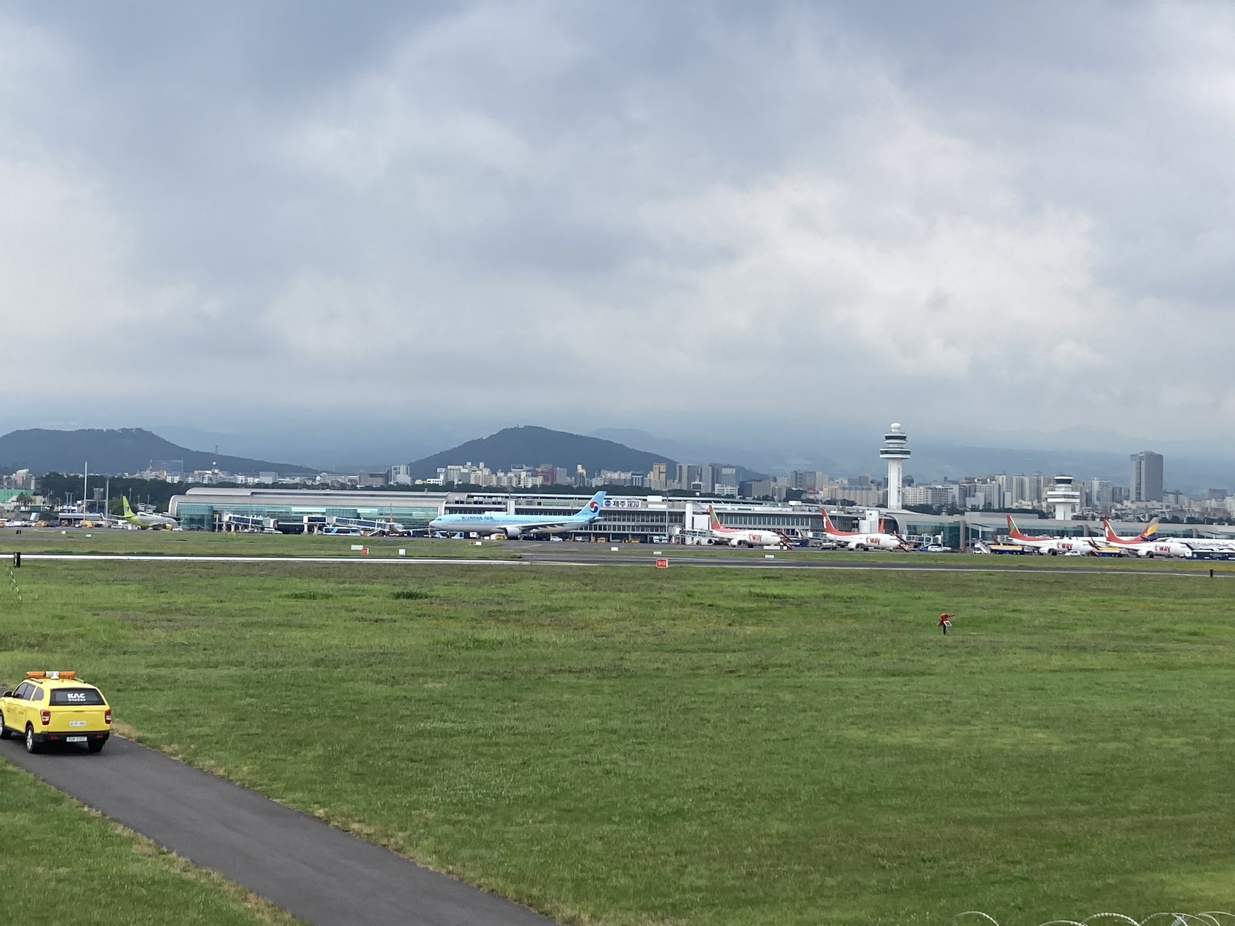 제주4·3 당시 최대 민간인 학살터 중 한 곳인 제주국제공항