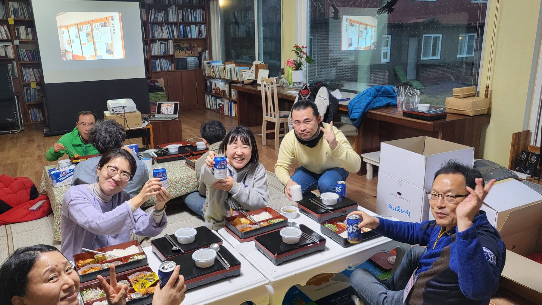 이을락에서 후원회원분들과 함께 저녁식사시간을 가졌습니다. (사진: 제주다크투어 제공)