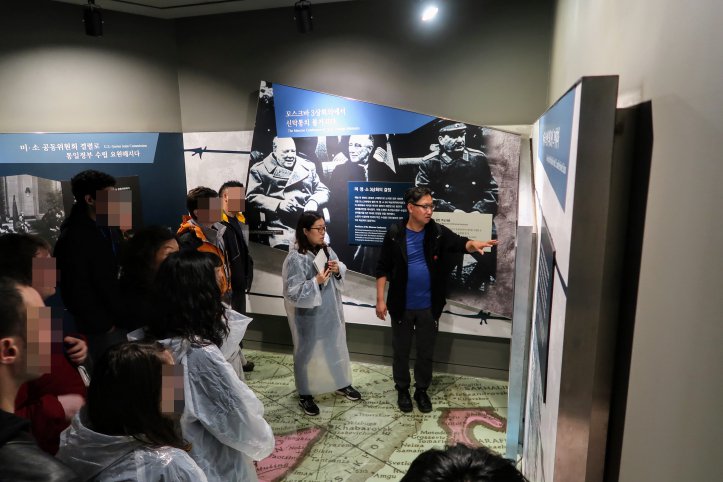 Explanations were given in Korean and expertly translated. Each participant was supplied with a radio headset to help hear the translator.